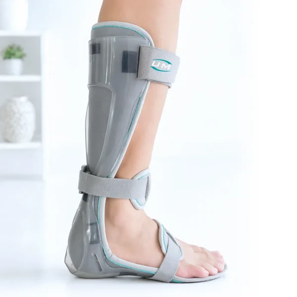 UM FOOT DROP SPLINT WITH LINER