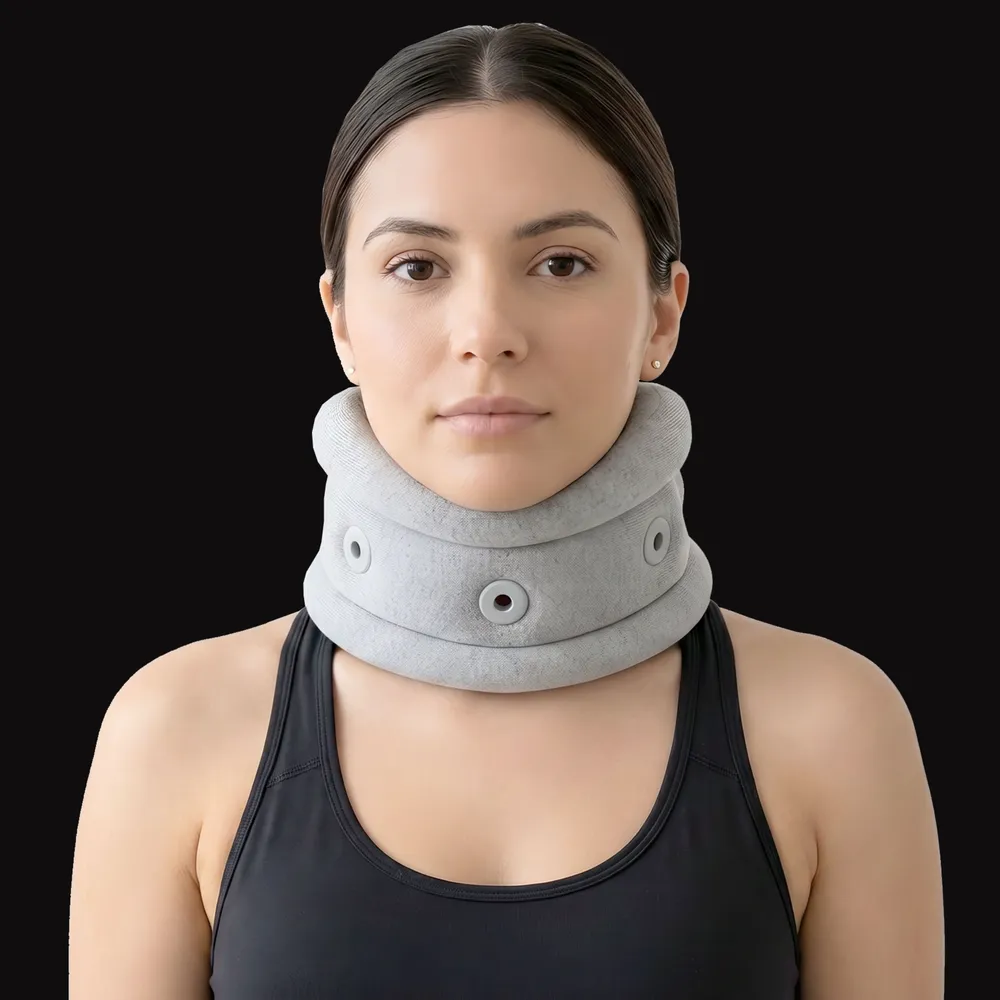 UM CERVICAL SOFT COLLAR WITH SUPPORT