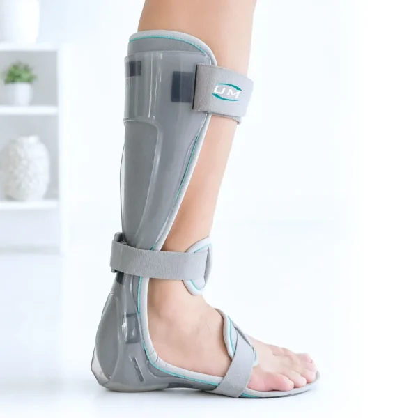 UM FOOT DROP SPLINT WITH LINER